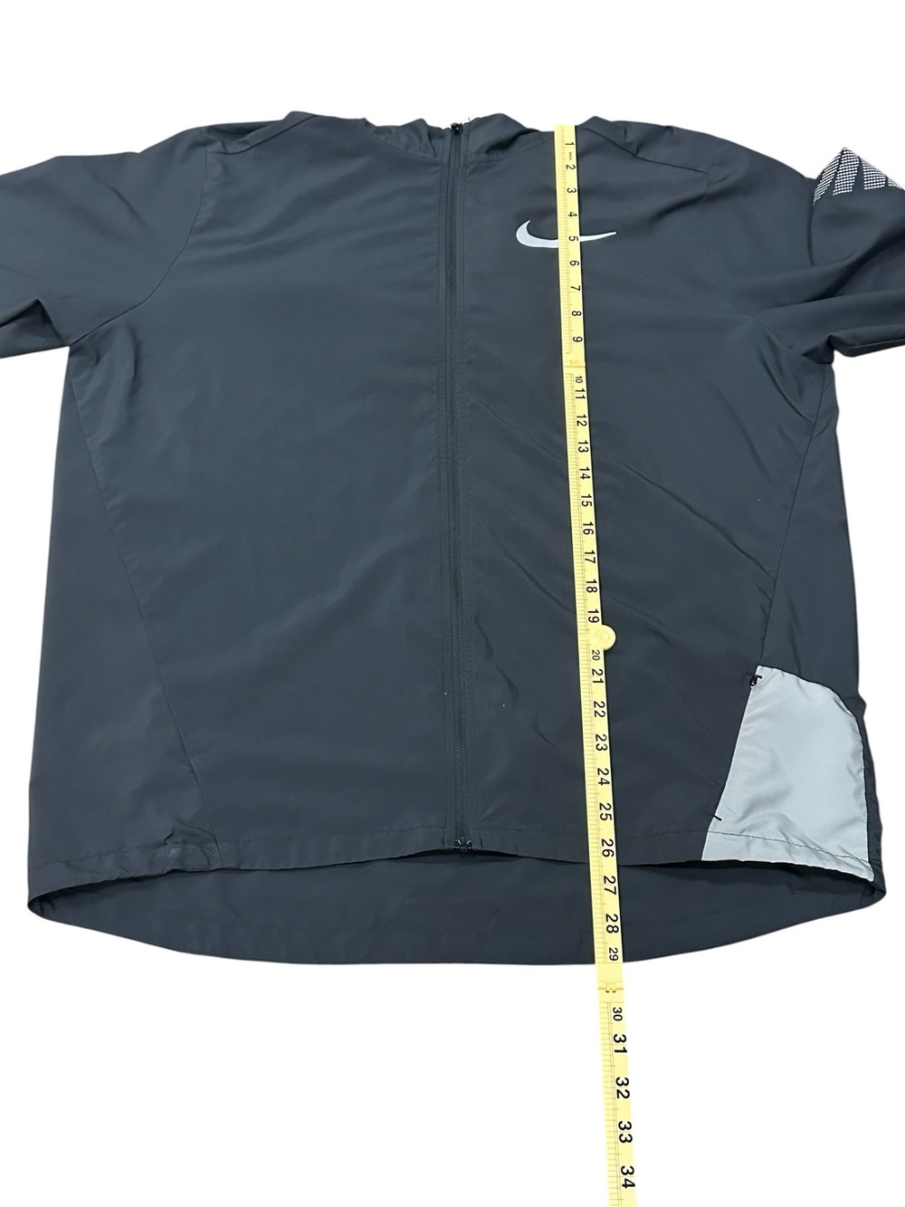 Nike Men’s Sportswear City Core Hooded Running Jacket Windbreaker Black Large - Picture 8 of 8